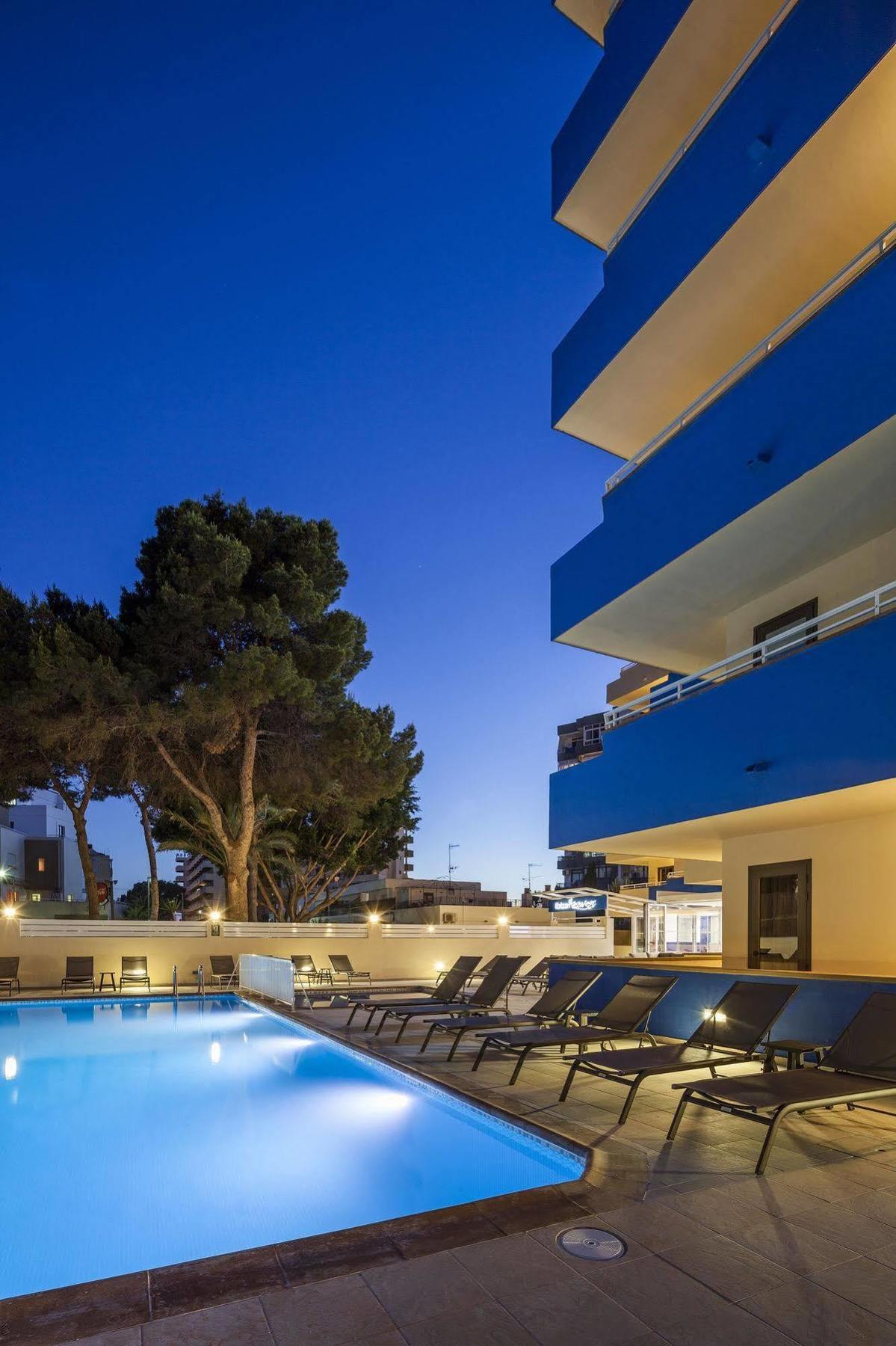 Ibiza Heaven Apartments (Adults Only) Playa d'en Bossa Dış mekan fotoğraf